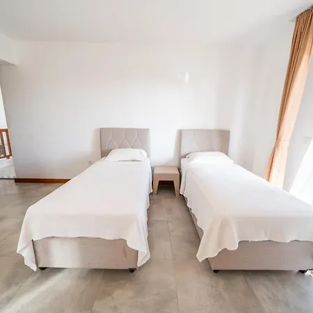 Karaincir Datca Szálloda 3*